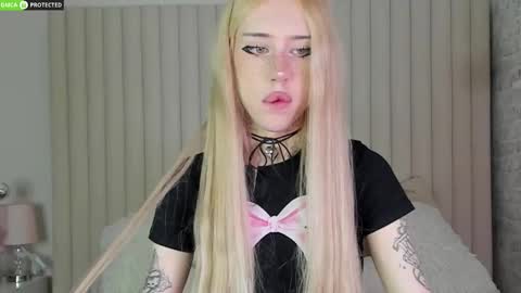 Joy Barker online show from 5, 10, 2025