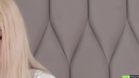 Joy Barker online show from 27, 11, 2025