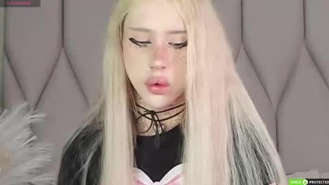 Joy Barker online show from 30, 11, 2025