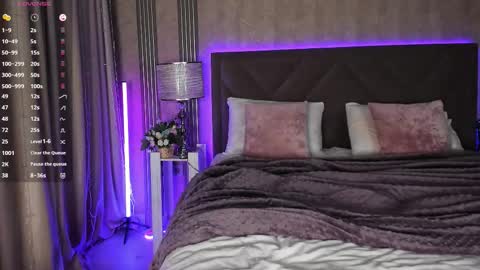 Kamila    ONLINE thursday-monday 7am-13 pm GMT 3 tuesday wednesday- days off online show from 2, 3, 2026