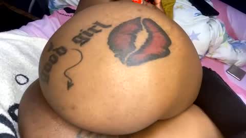 Snapshot of joyslim1 chatting on 9, 1, 2025 Butterflyass online show from 9, 1, 2025