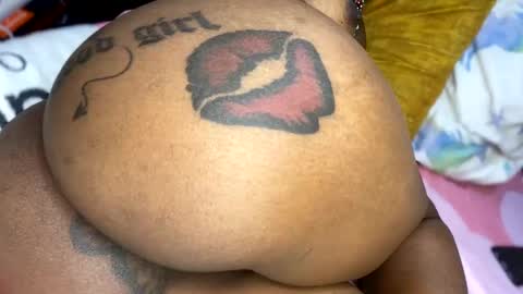 Snapshot of joyslim1 chatting on 14, 1, 2025 Butterflyass online show from 14, 1, 2025