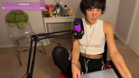 Jackie Joy online show from 12, 12, 2024