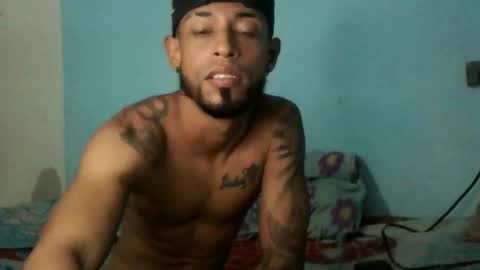 jpineda97 online show from 13, 3, 2026