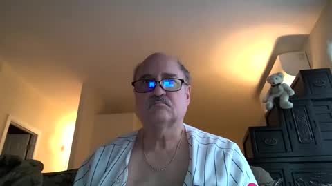 jr8in online show from 30, 1, 2025