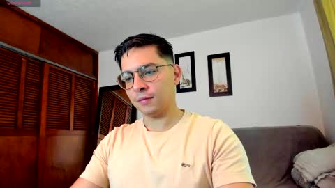 Snapshot of jriizh chatting on 3, 5, 2026 Cristian- tellme Criis online show from 3, 5, 2026