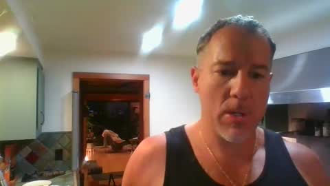 Snapshot of jroge21 chatting on 24, 1, 2025 jroge21 online show from 24, 1, 2025