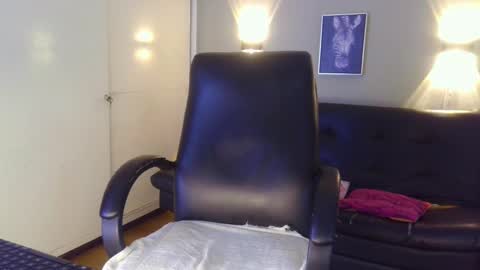 Snapshot of jsneiidy_ath chatting on 4, 1, 2025 Josneidy Jos online show from 4, 1, 2025