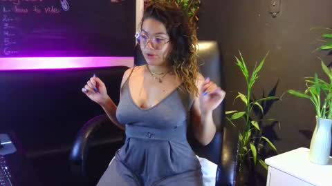 Snapshot of jsneiidy_ath chatting on 2, 3, 2025 Josneidy Jos online show from 2, 3, 2025