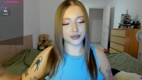 Julia and Julia online show from 17, 1, 2025