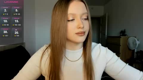 Julia and Julia online show from 17, 4, 2026