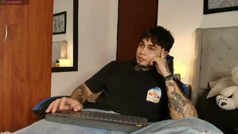Snapshot of juan_alvarez18 chatting on 25, 5, 2026 juan_alvarez18 online show from 25, 5, 2026