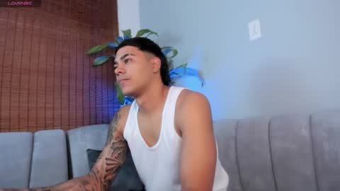 juan_lopez00 online show from 20, 2, 2026