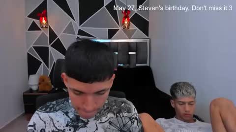 Snapshot of juan_nd_steven chatting on 11, 5, 2026 JuanSteven online show from 11, 5, 2026