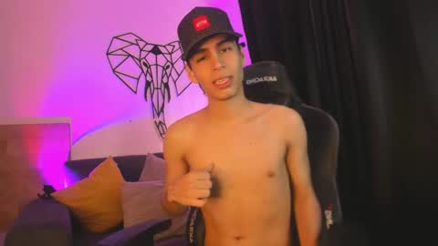 Juan Posada online show from 3, 2, 2026