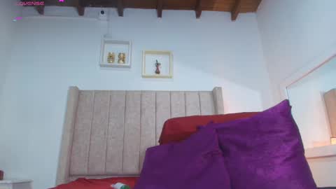 Snapshot of juana_240 chatting on 13, 2, 2025 Lau follow online show from 13, 2, 2025