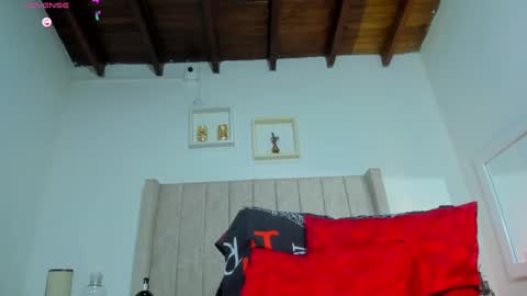 Snapshot of juana_240 chatting on 24, 2, 2025 Lau follow online show from 24, 2, 2025