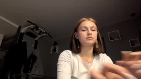 Lola online show from 16, 10, 2025