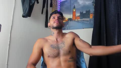 Juan Esteban online show from 1, 3, 2025