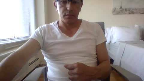 juanearth1 online show from 4, 8, 2026