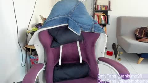 Snapshot of juanisimo_ chatting on 3, 4, 2026 JUANISIMO online show from 3, 4, 2026