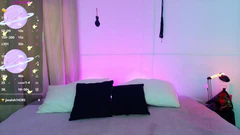 Blue online show from 28, 11, 2025