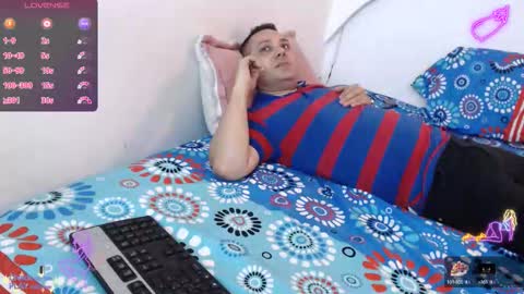 juanjo_hot03 online show from 20, 10, 2025