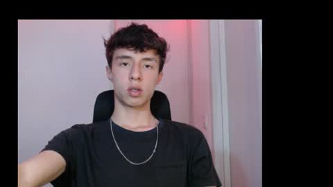 Snapshot of juanmres chatting on 28, 10, 2025 juanmres online show from 28, 10, 2025