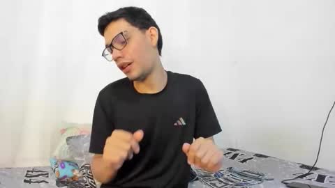 juansuarez204 online show from 24, 3, 2026