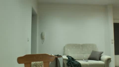 jue491218 online show from 13, 4, 2026