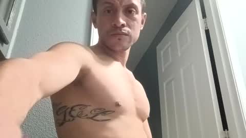 Snapshot of jugg2 chatting on 23, 10, 2025 Jugg online show from 23, 10, 2025