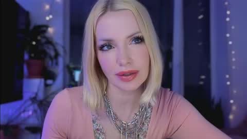 Goddess Julia online show from 4, 6, 2026