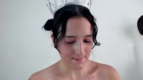 Sisi online show from 10, 10, 2025