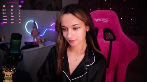 Snapshot of juicy___angel chatting on 2, 12, 2024 Angelina online show from 2, 12, 2024