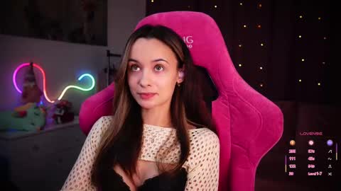 Snapshot of juicy___angel chatting on 5, 3, 2025 Angelina online show from 5, 3, 2025