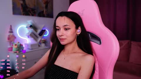 Snapshot of juicy___angel chatting on 23, 9, 2025 Angelina online show from 23, 9, 2025