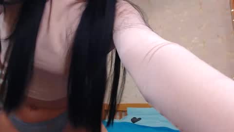 Snapshot of juicy_jesss chatting on 25, 12, 2024 juicy_jesss online show from 25, 12, 2024