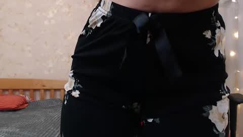 Snapshot of juicy_jesss chatting on 3, 1, 2025 juicy_jesss online show from 3, 1, 2025