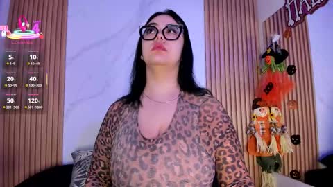 Juicy online show from 1, 11, 2025