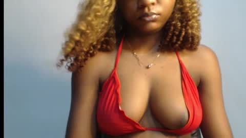 Snapshot of juicy_plumx chatting on 26, 2, 2025 Wet Baddie online show from 26, 2, 2025