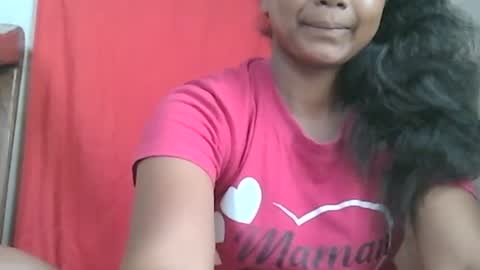 Snapshot of juicy_pretty chatting on 2, 12, 2024 stellah online show from 2, 12, 2024