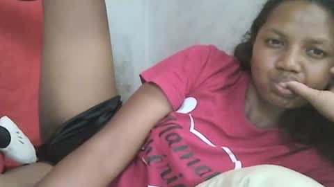 Snapshot of juicy_pretty chatting on 2, 12, 2024 stellah online show from 2, 12, 2024