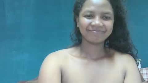 Snapshot of juicy_pretty chatting on 30, 12, 2024 stellah online show from 30, 12, 2024