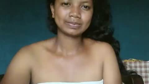 Snapshot of juicy_pretty chatting on 31, 12, 2024 stellah online show from 31, 12, 2024