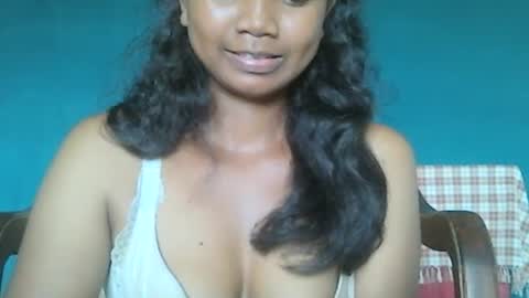 Snapshot of juicy_pretty chatting on 16, 1, 2025 stellah online show from 16, 1, 2025