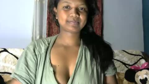 Snapshot of juicy_pretty chatting on 29, 6, 2026 stellah online show from 29, 6, 2026