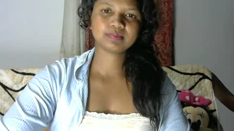 Snapshot of juicy_pretty chatting on 14, 7, 2026 stellah online show from 14, 7, 2026