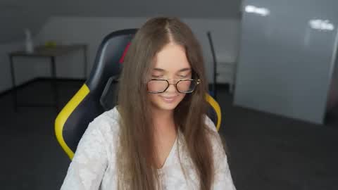 Elza online show from 27, 3, 2026