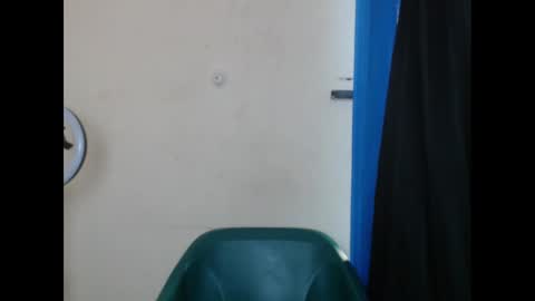 juicynwetx online show from 24, 2, 2025