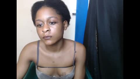 juicynwetx online show from 24, 2, 2025